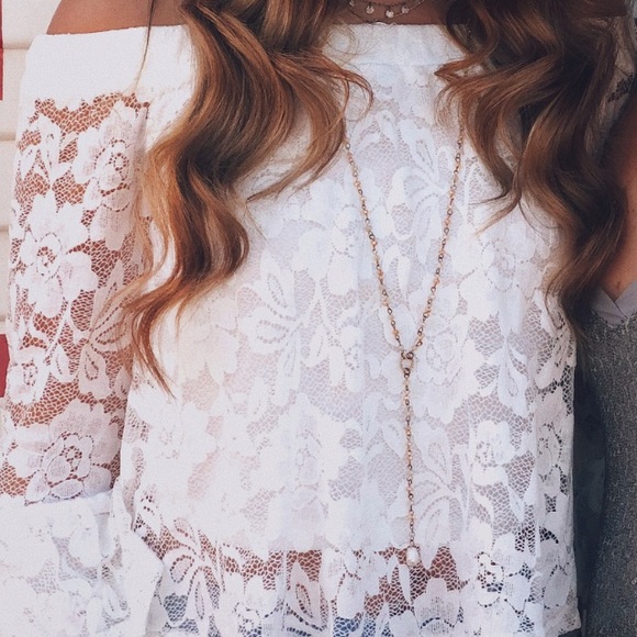 Off the shoulder shirt - Picture 1 of 2